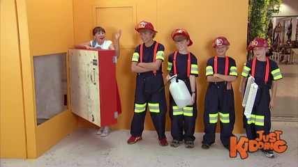 Деца пожарникари - Скрита камера