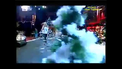 Desi Slava - Love is alive - 4ng Komicite (2011)