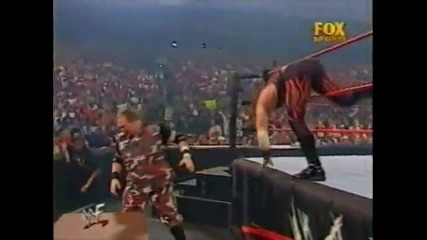 Raw Is War 2001 Кейн и Гробаря срещу Дъдлитата 