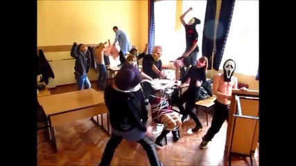 Ненормален Harlem Shake на 8 март-смях