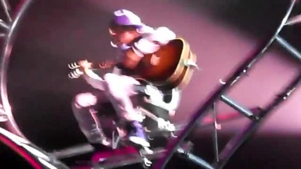 Justin Bieber - Never let you go / Favorite Girl Live Kansas City My World tour 28.07.2010 