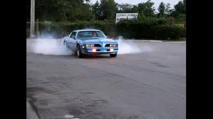 Pontiac Trans Am 1978 Burnout 