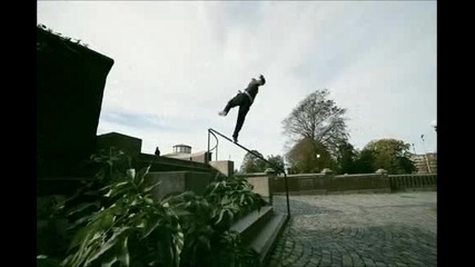 The World s Best Parkour and Freerunning 2012
