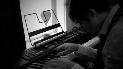 Поредният удар на Hold it Against Me - Britney Spears (cover by @karminmusic)