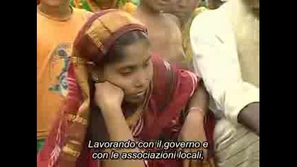 YouTube - UNICEF - Lo spettro dellarsenico sui pozzi del Bangladesh