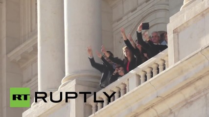 Portugal: Rival protesters rally outside parliament as gov is ousted in dramatic vote