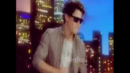 nick jonas//hot like me