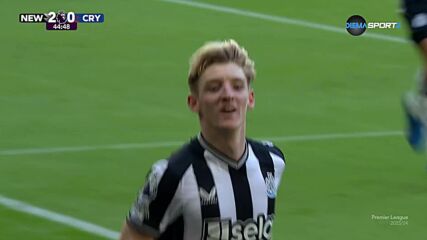 Newcastle United with a Goal vs. Crystal Palace