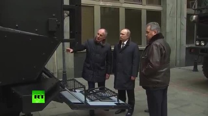 Ал.бортников показа на Путин новите бронирани превозни средства за Фсб