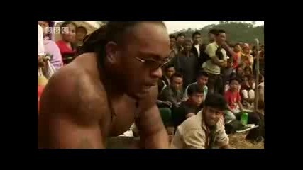 Kick fighting - Last Man Standing - Bbc 