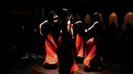 Страхотен танц ! Hans Zimmer - Nyah