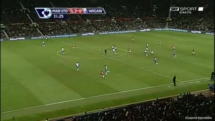 30.12.2009 Манчестър Юнайтед 5 - 0 Уигън гол на Майкъл Карик 