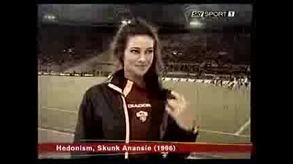 Manuela Arcuri - Roma Fan