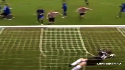 Edwin Van der Sar - Professional Saves !