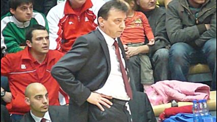 Сашо Везенков