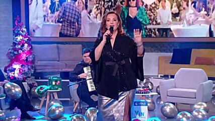 Ana Bekuta - Bio si moj kralj - Zg Specijal 12 - 2024⧸2025 - (tv Pink 28.12.2024.).mp4