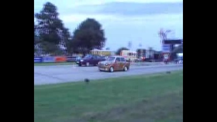 Trabant 1.6 Vs Audi 100