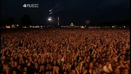 Depeche Mode - Enjoy The Silence ( Wireless Festival 2006 )