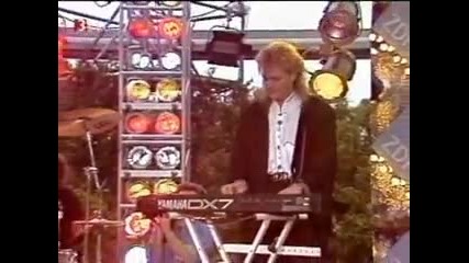 Sandra Heaven Can Wait Live