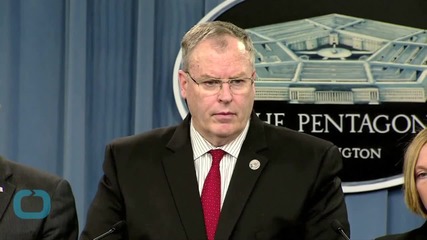 Pentagon Shows Anthrax Safety Precautions