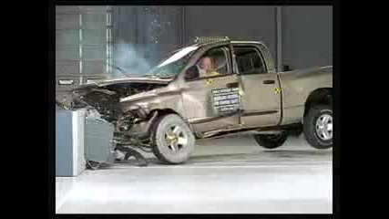 Crash Test 2002 Dodge Ram 1500