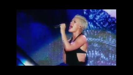 Pink - The Truth About Love Tour - Live From Melbourne [2013]