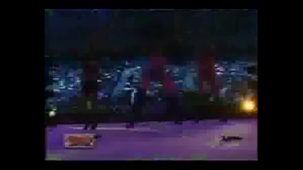 awe Divas Mv [krisa Agyilera - Stromae filag]