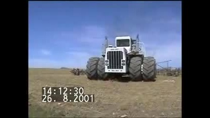 Тракторът - изверг !
