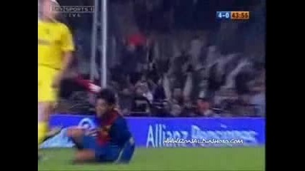 Най - добрия гол на Роналдиньо срещу Вилереал 