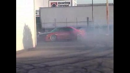 Nissan Skyline Gt - R33 Burning
