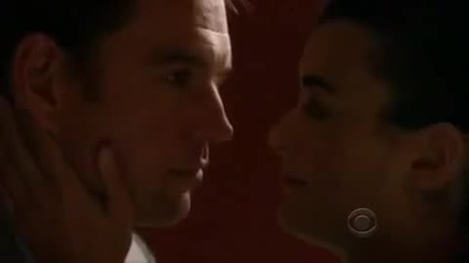 Tony and Ziva kiss and Ziva Talks To Gibbs