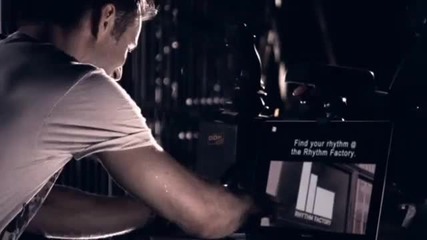 Mcfly feat. Taio Cruz - Shine A Light 