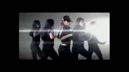 ...kat Deluna Ft. Busta Rhymes - Run Th3 Show 