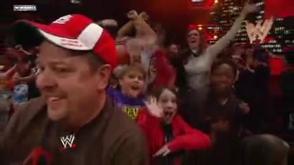 Шон Майкълс се завръща за една вечер в Raw и прави музика под брадичката на Алберто Дел Рио!