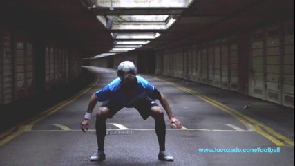 Football Freestyle star Billy Wingrove performs Soccer tricks for Lucozade Sport