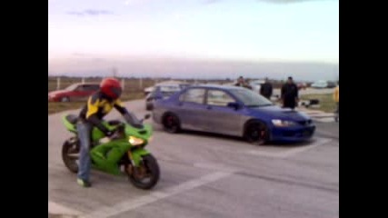 Mitsubishi Evo 9 Vs Kawasaki Ninja 636 2