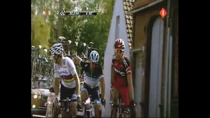 Paris - Roubaix 2011: Решителен момент - Cancellara, Hushovd и Ballan се откъсват