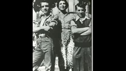 Elvis Presley - Sentimental Me