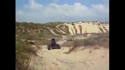 Няма Закъсване! Джип 8 x 8