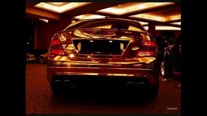 Zlatna Kola Mercedes C63 amg Uae Dubai 