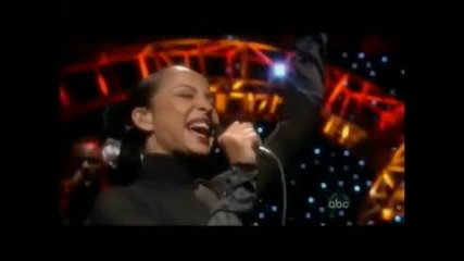 Sade - A soldier of love - live 