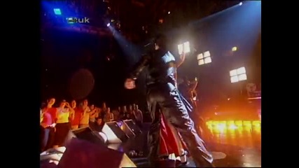 Kylie Minogue - Can't Get You Out Of My Head (live)