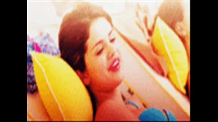 By:didi_selena