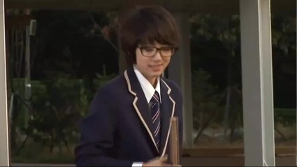 You re Beautiful Behind the Scene and Ng 08