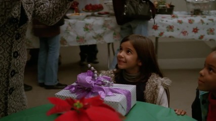 Glee Cast - Do They Know It`s Christmas