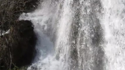Водопадите са пълноводни и много красиви!