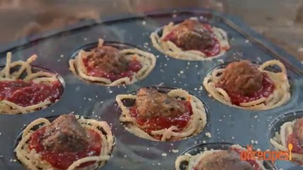 Бърза и лесна рецепта - спагети с кюфтета и сос