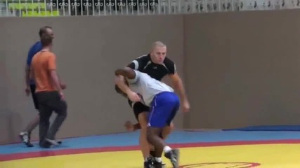 Georges St. Pierre training at the Adcc in Abu Dhabi (19 - 12 - 09) 