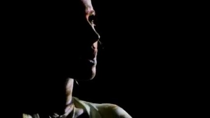 B.o.b Feat. Hayley Williams - Airplanes (official Music Video) 