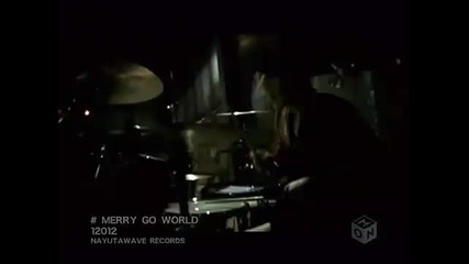 12012 - Merry Go World [pv]